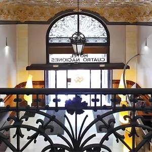 ** Hotel Cuatro Naciones Španělsko