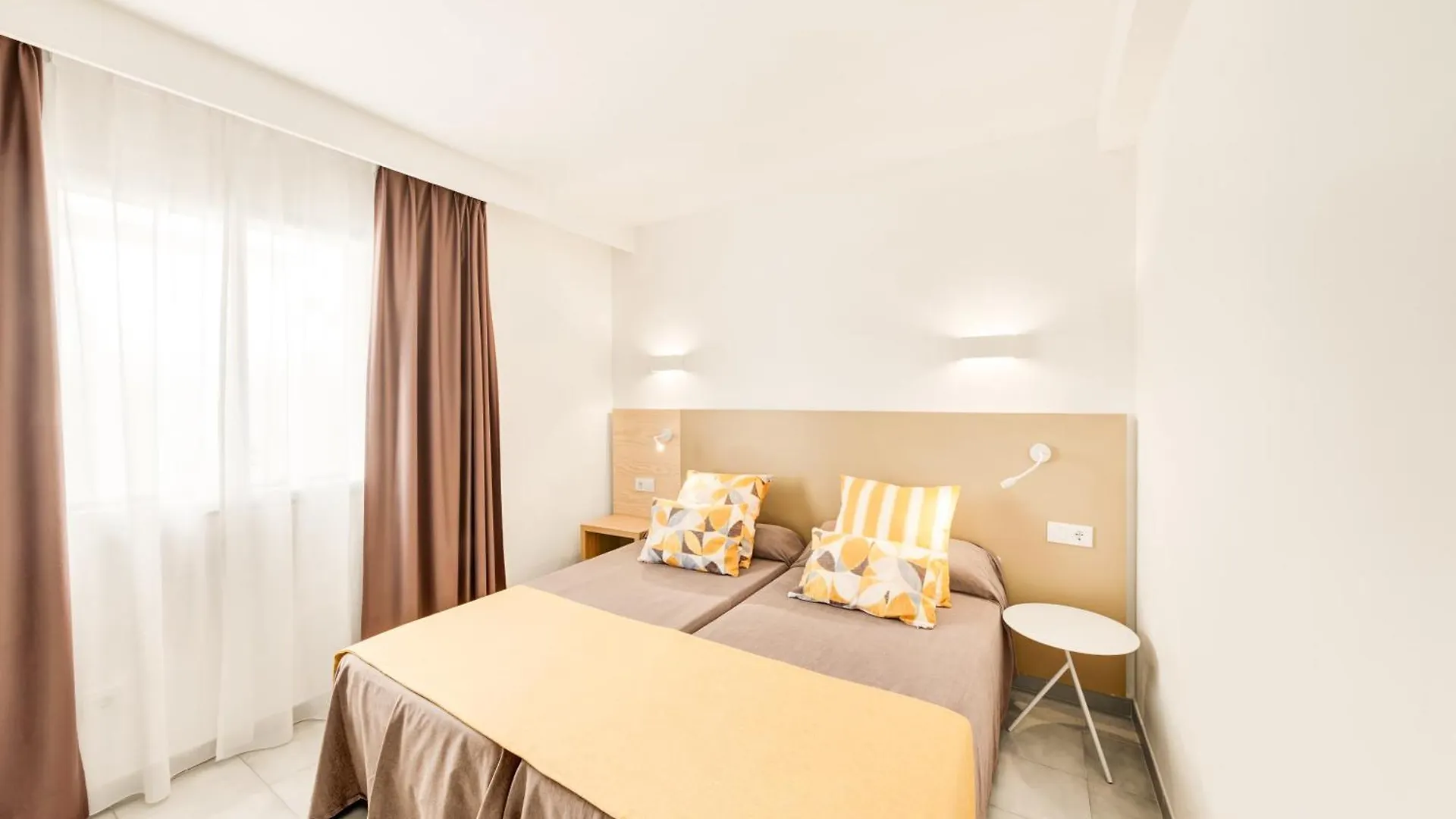 Aparthotel Apartamentos Vista Club Santa Ponsa