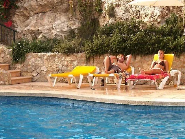 Apartamentos Vista Club Santa Ponsa Apartahotel